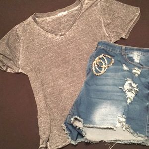 Grey wash v-neck